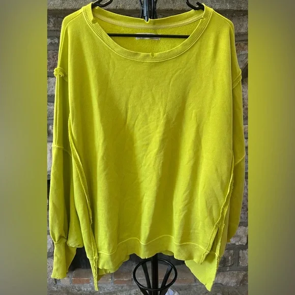 (NWT) Free People We The Free Acid Lime Oversized Sweatshirt Medium - Picture 1 of 4